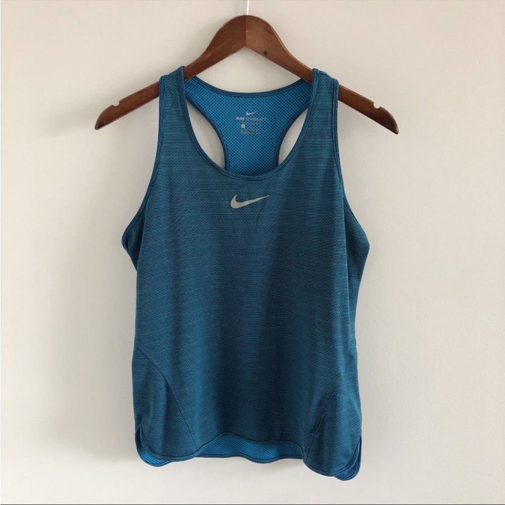 NIKE Running Top with Pocket